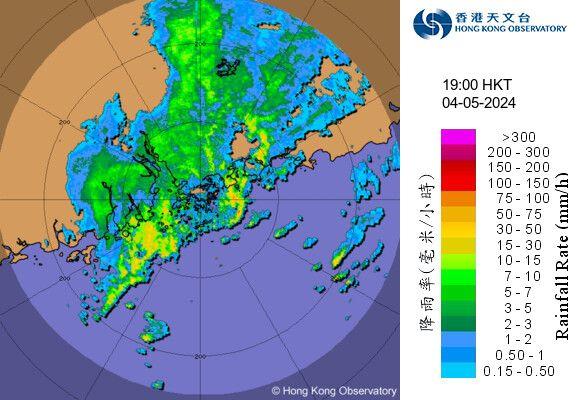 珠西強雷雨帶5.4下午再逼港！天文台4:30pm：港短期大驟雨雷暴及強陣風｜天氣師李鈺廷